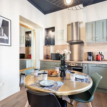 Beautiful Bourgeois Near Palais And Beaches Appartement